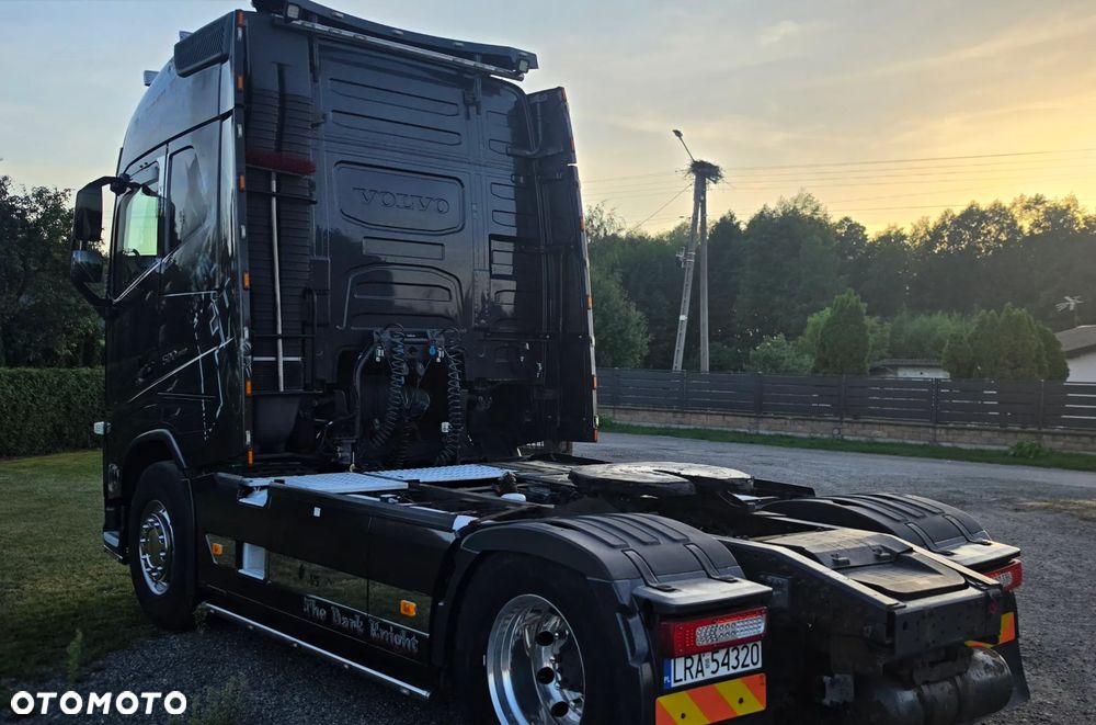 Volvo - 5