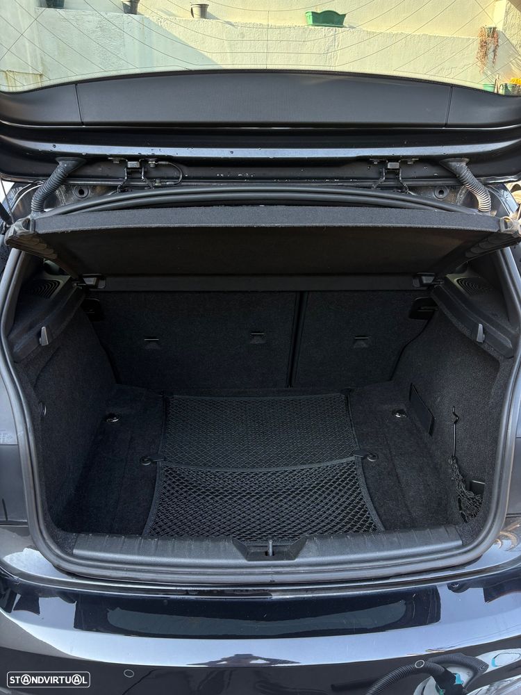 BMW 114 d Pack M - 11