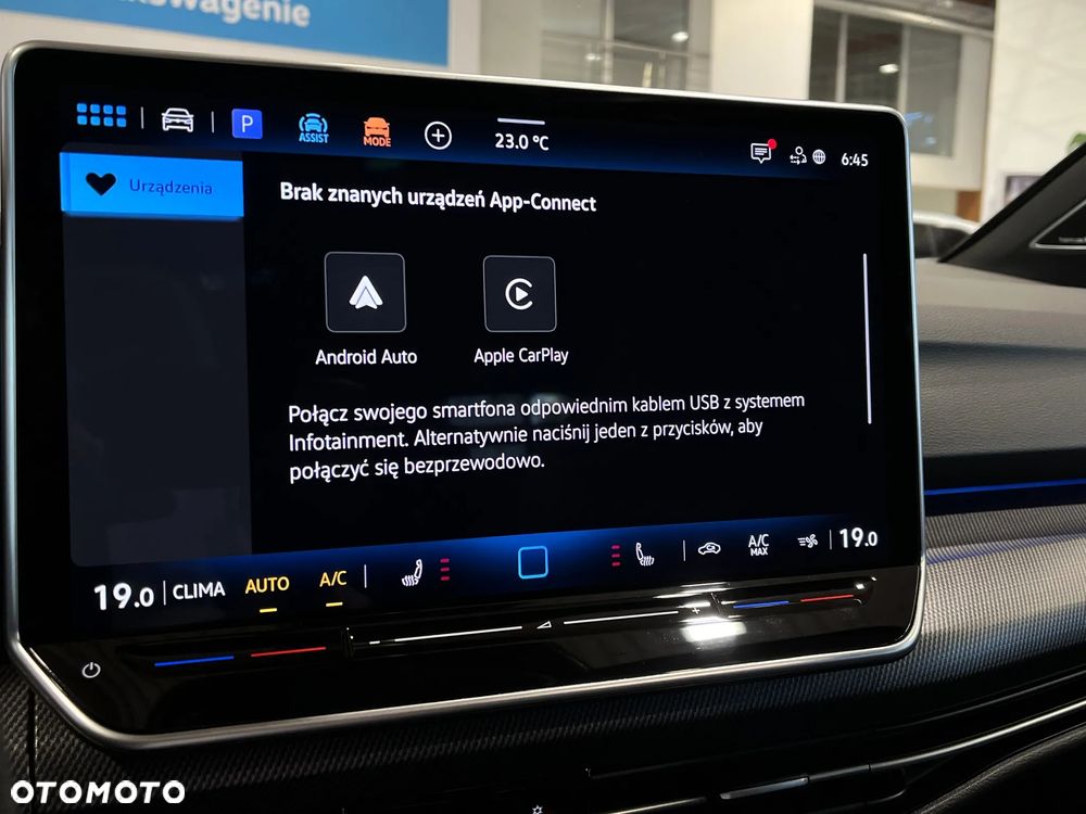 Volkswagen Golf Variant 2.0 TSI 4Motion R - 19