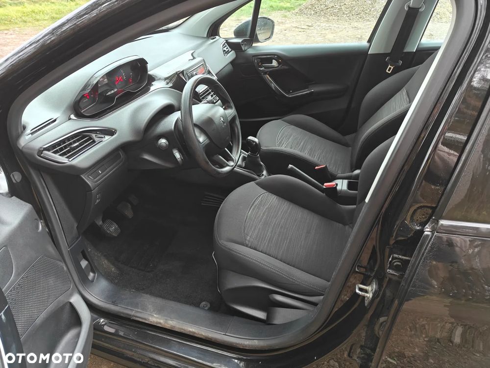 Peugeot 208 68 VTI Access - 10