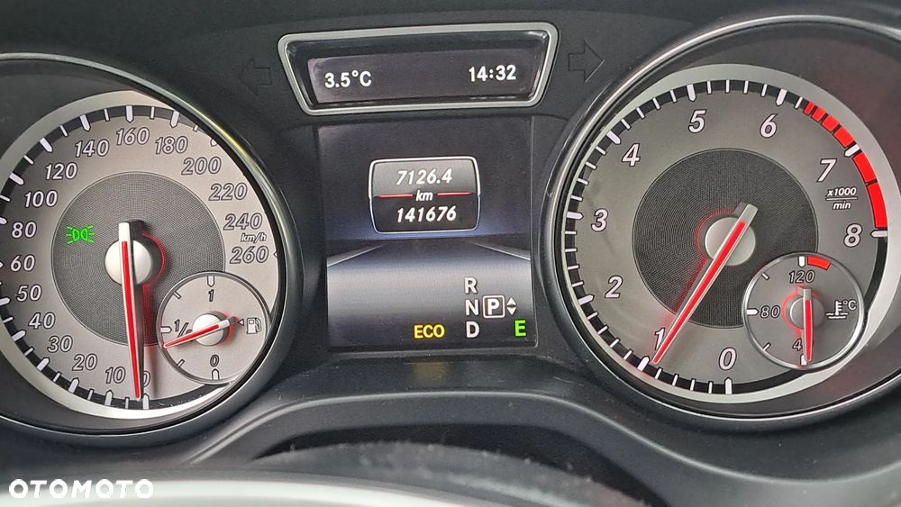 Mercedes-Benz GLA - 3