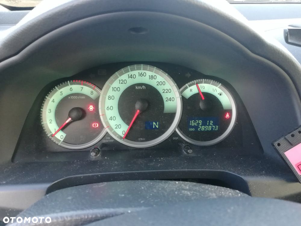 Toyota Corolla Verso 1.8 Sol + 7os MM - 14
