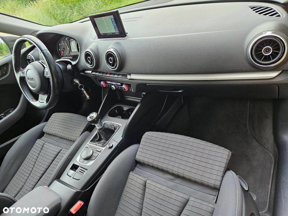 Audi A3 Sportback 2.0 TDI Attraction - 25