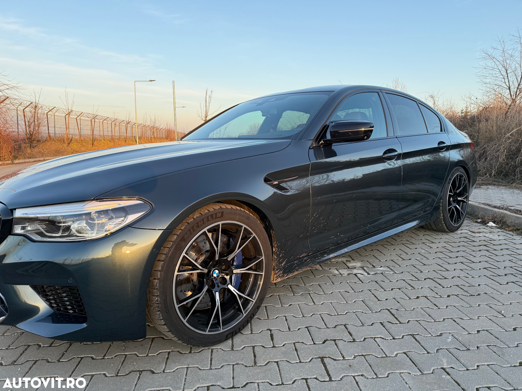 BMW M5 Competition - 4