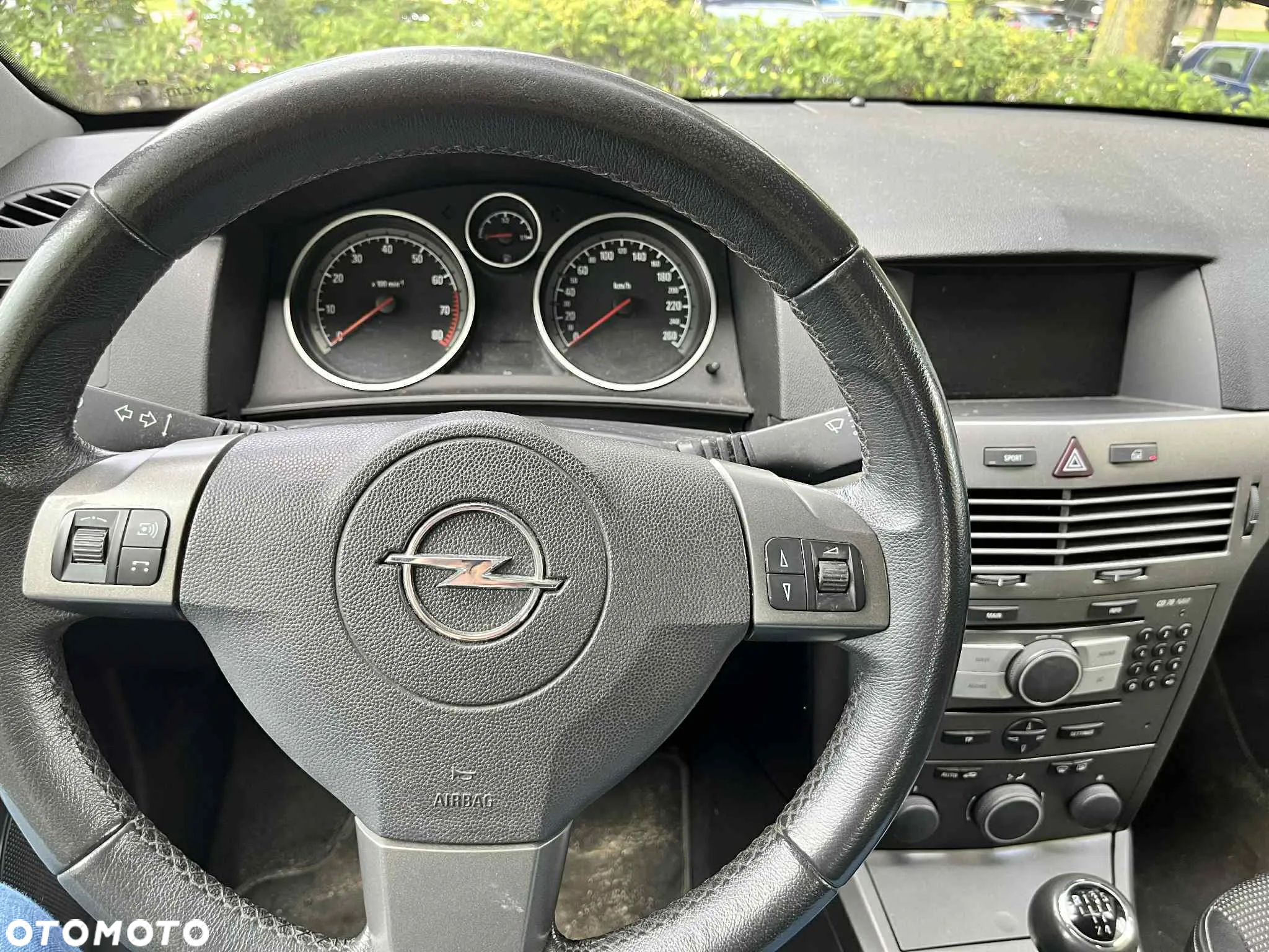 Opel Astra III GTC 1.8 Sport - 6