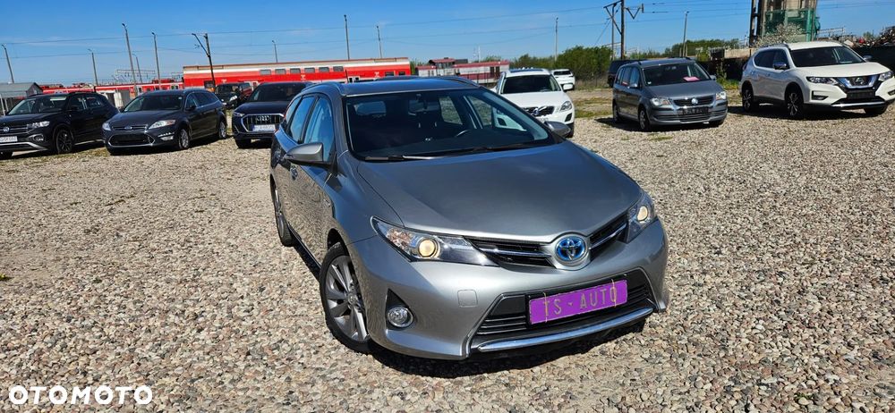 Toyota Auris 1.8 HSD Luna - 7