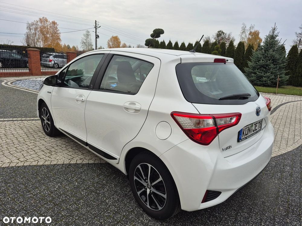 Toyota Yaris Hybrid 1.5 VVT-i Comfort - 10