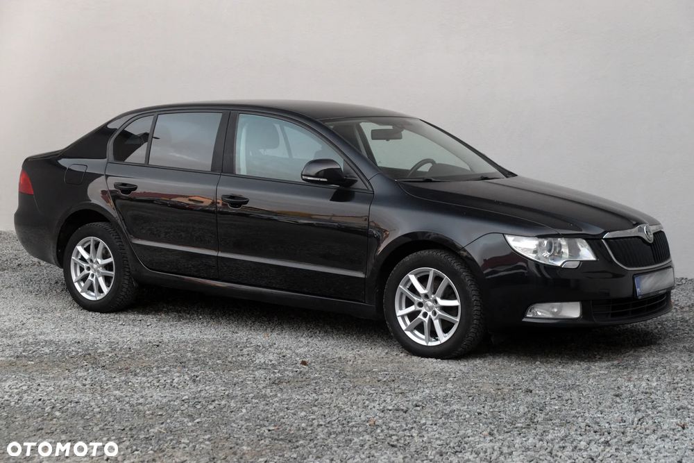 Skoda Superb 1.6 TDI Elegance Greenline - 23