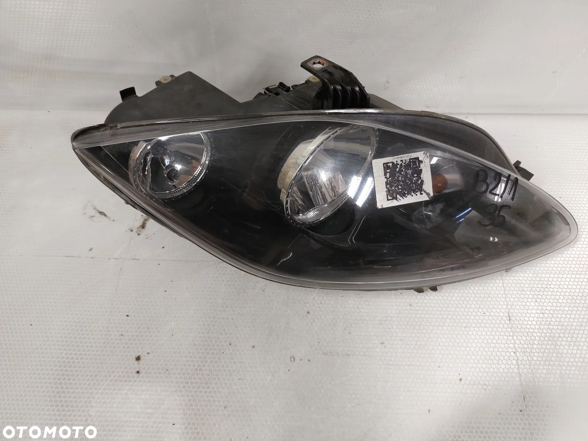 .  LAMPA PRZOD PRZEDNIA PRAWA SEAT LEON 2 LIFT - 3