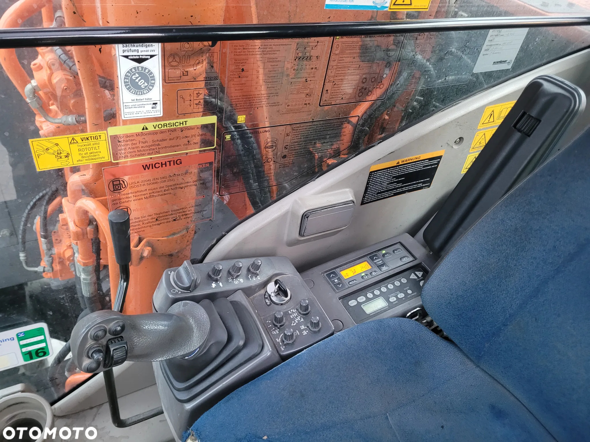 Hitachi ZX 140 W 3 - 24