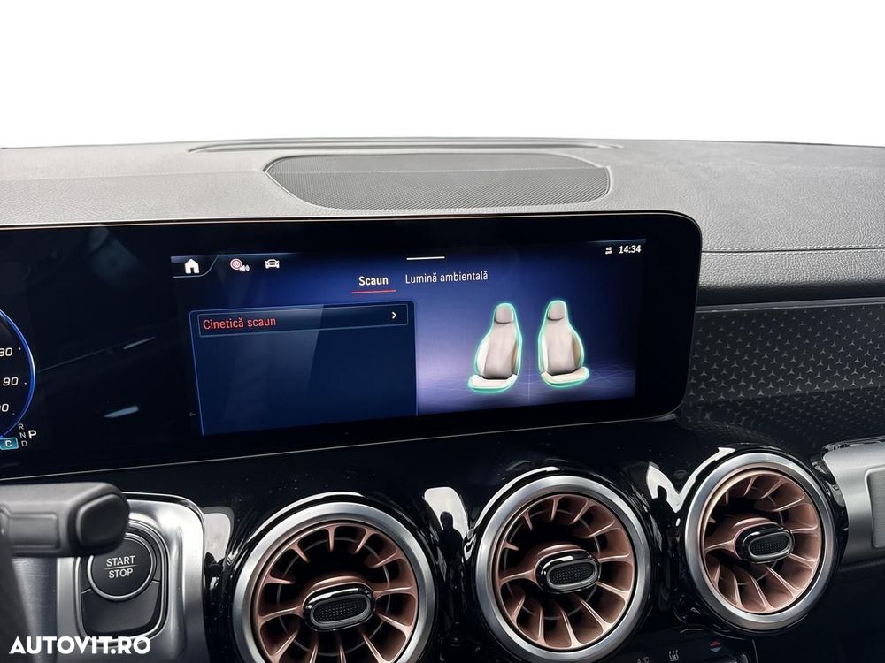 Mercedes-Benz EQB 300 4MATIC - 18