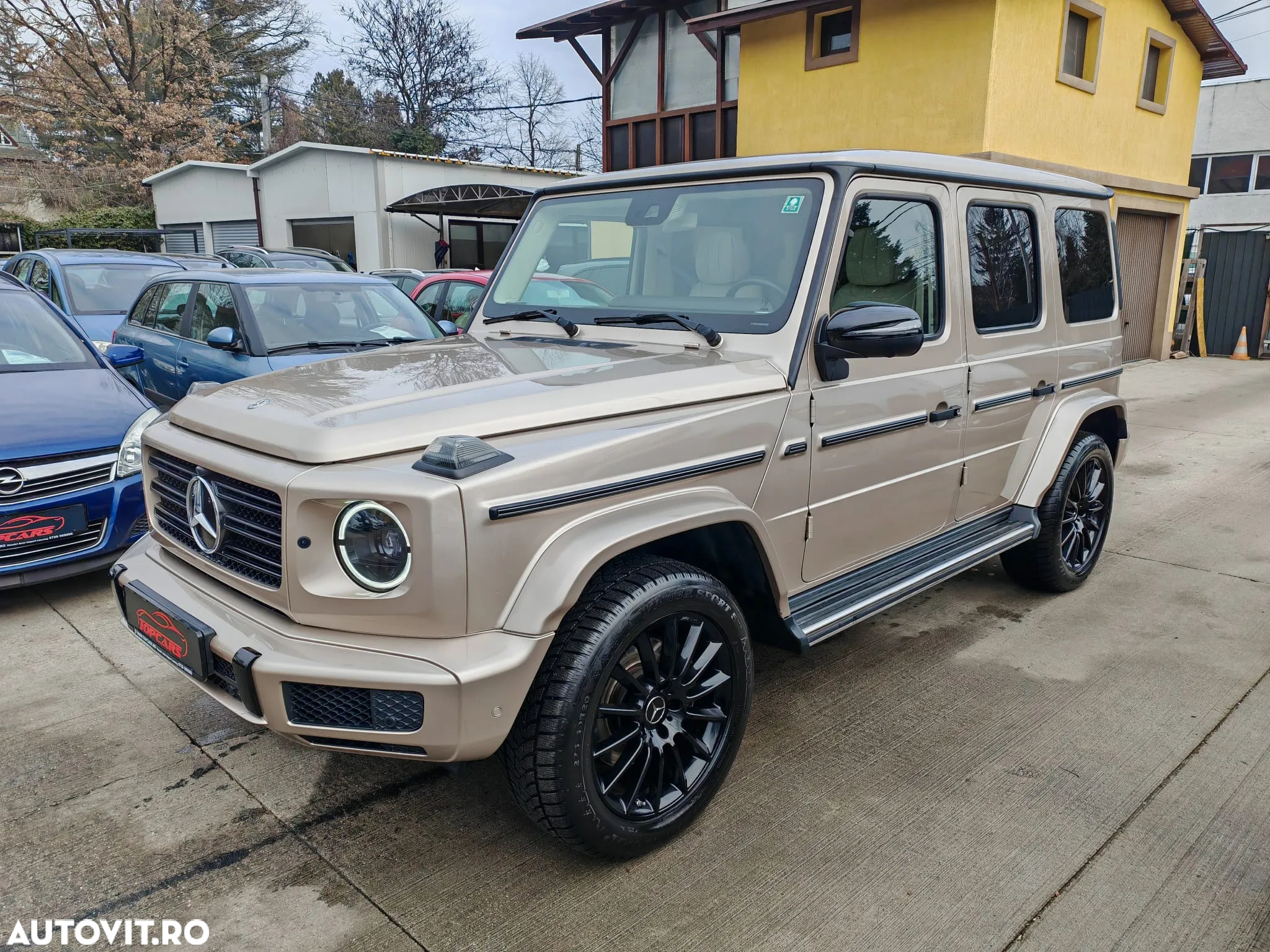 Mercedes-Benz G 350 d 9G-TRONIC AMG Line - 2