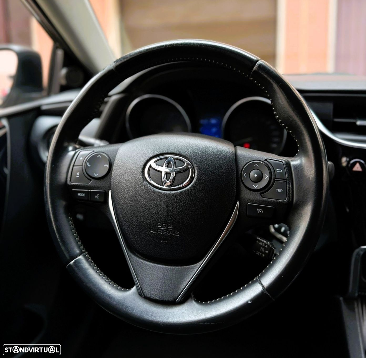 Toyota Auris 1.4 D-4D Comfort+Pack Sport - 12