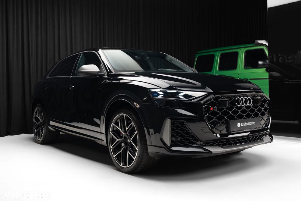 Audi RS Q8 - 3