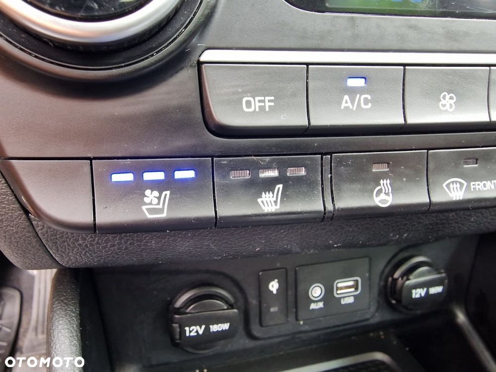 Hyundai Tucson 1.6 CRDi 48V-Hybrid 4WD DCT Select - 25