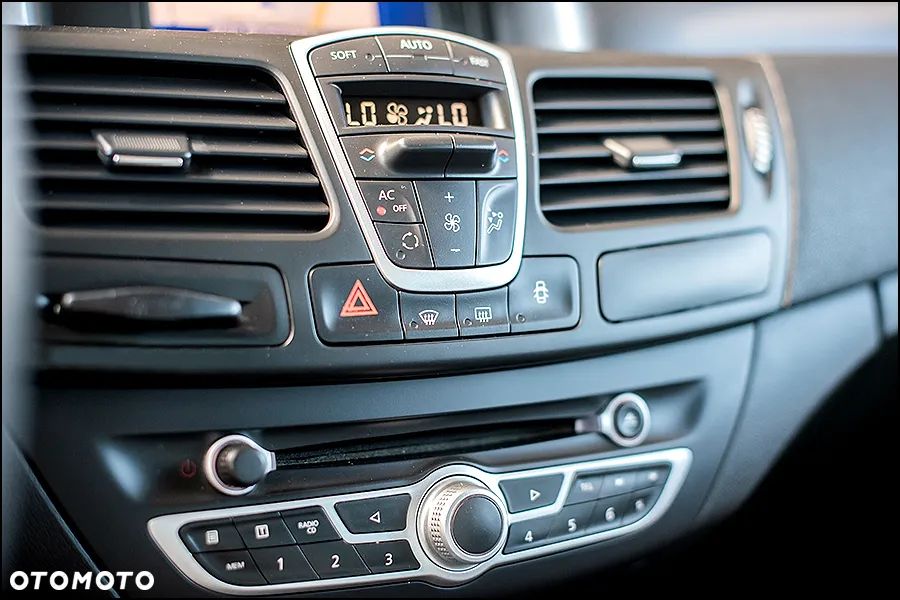 Renault Laguna - 27