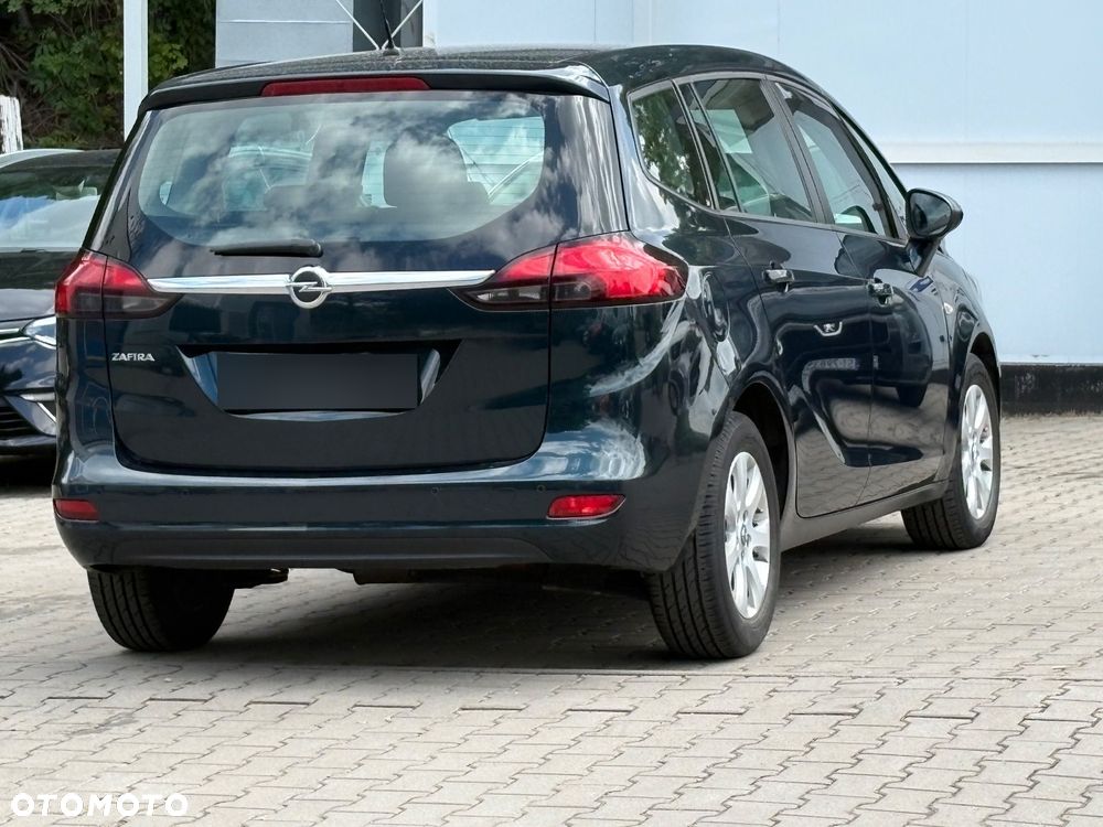 Opel Zafira - 9