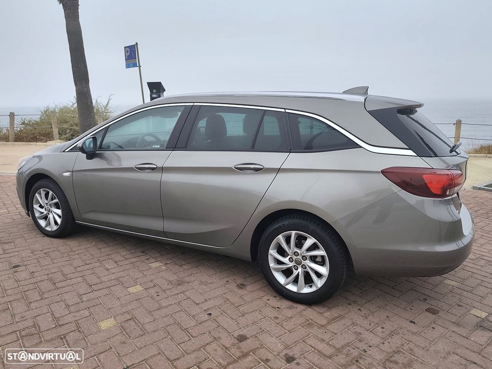 Opel Astra Sports Tourer 1.6 CDTI Innovation S/S - 10