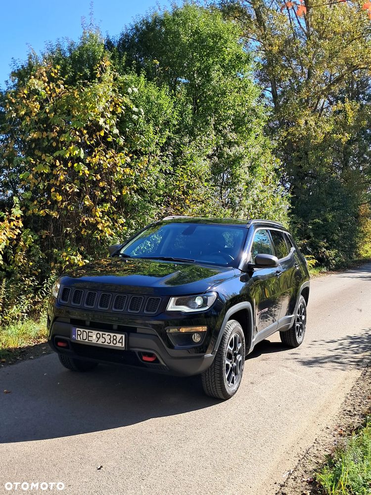 Jeep Compass - 35