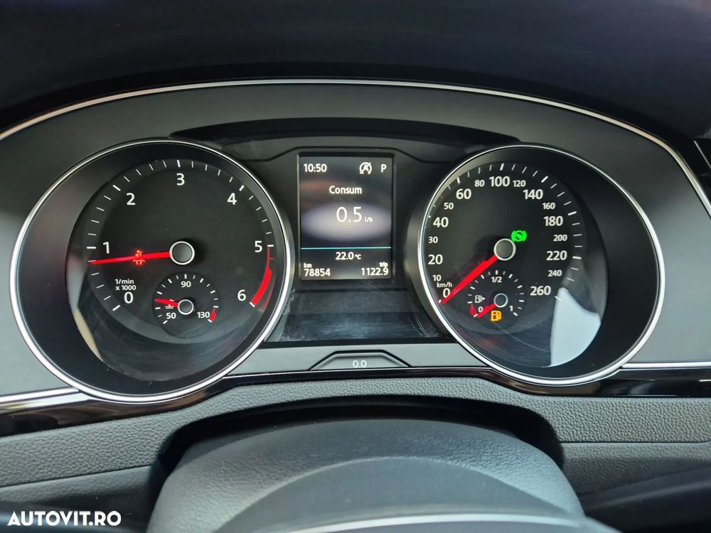 Volkswagen Passat 2.0 TDI DSG Advance - 14