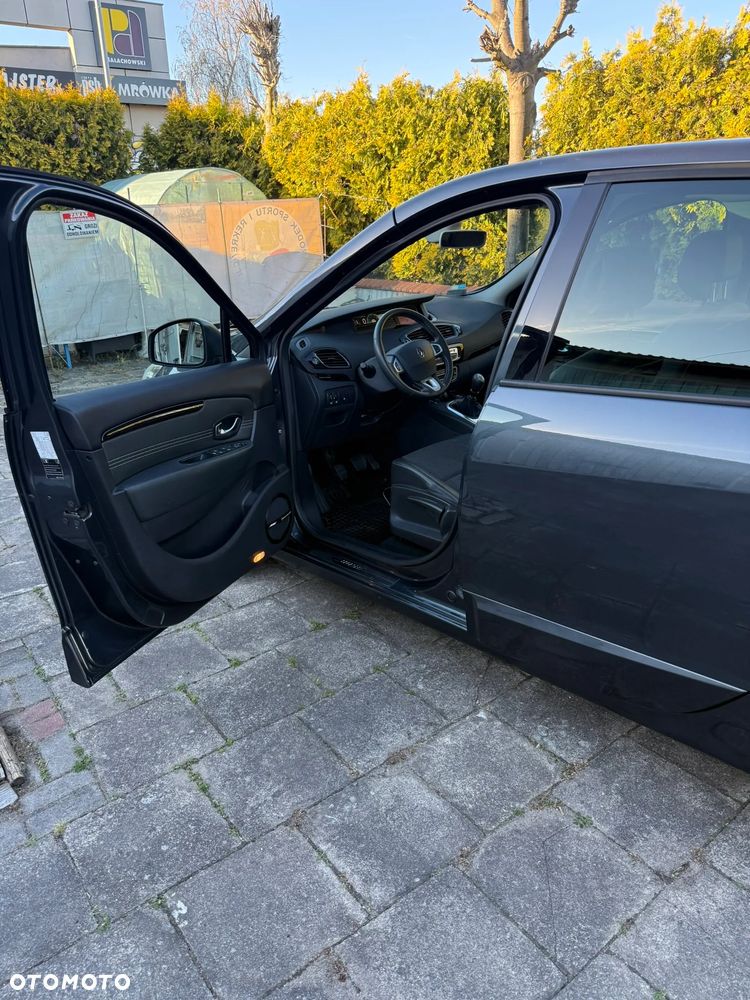 Renault Scenic dCi 130 FAP Bose Edition - 20