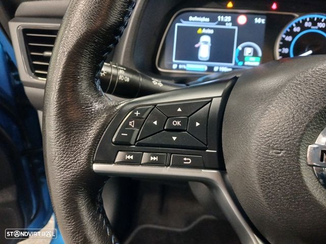 Nissan Leaf 40 kWh N-Connecta - 16