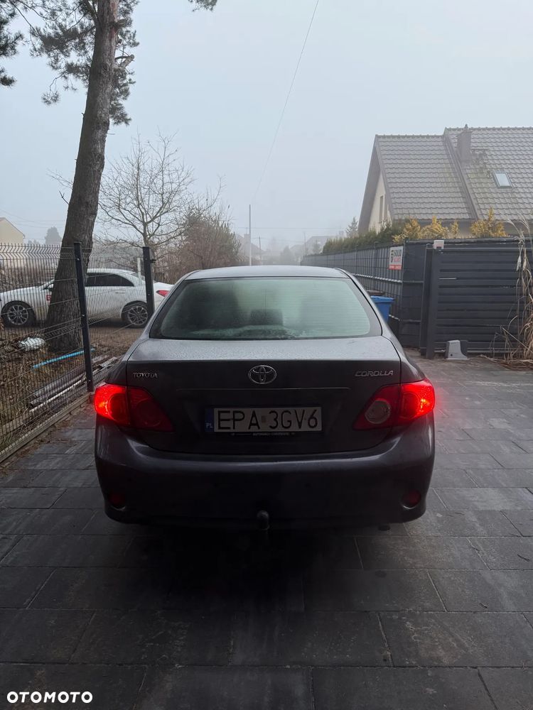 Toyota Corolla 1.6 VVT-i Premium - 8