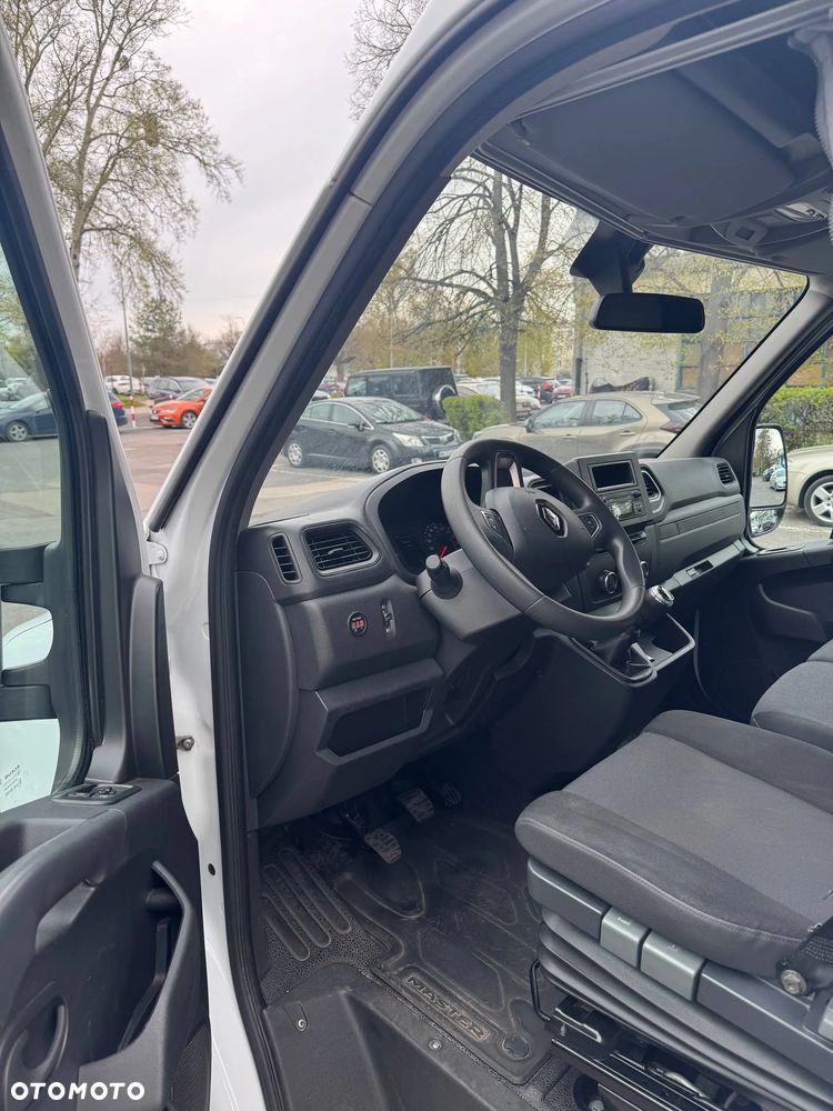 Renault Master - 12