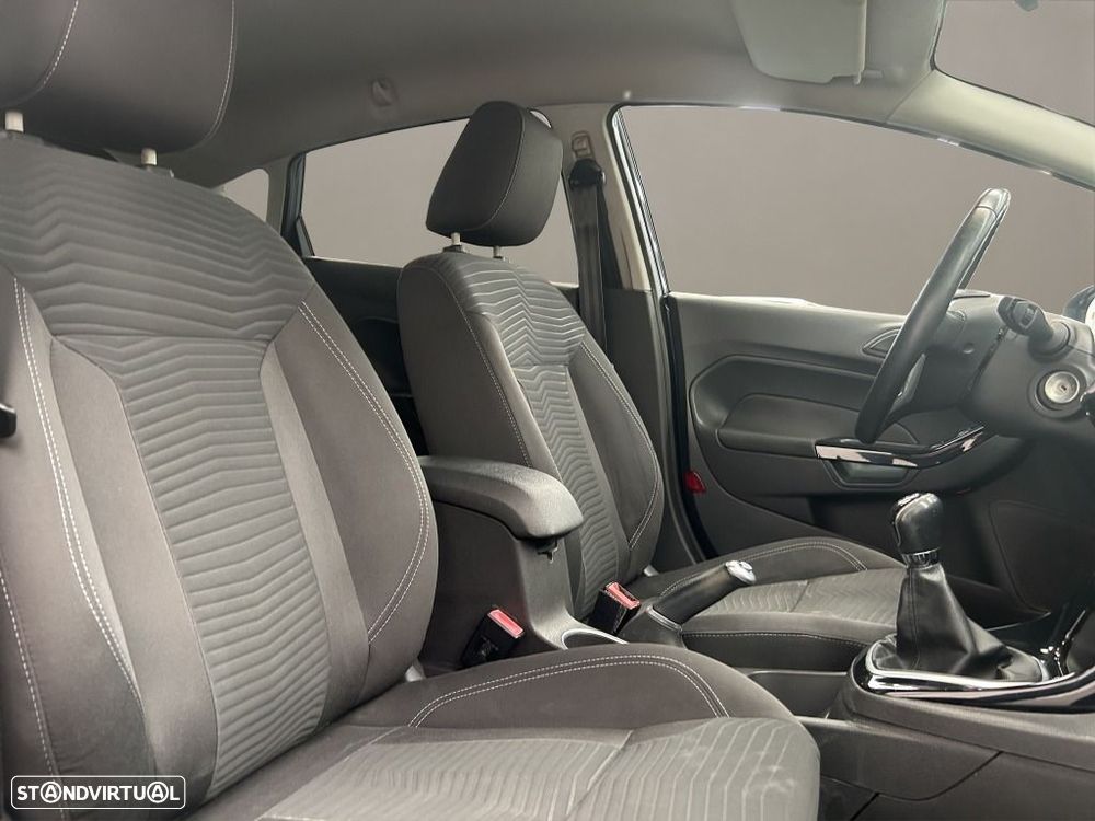 Ford Fiesta 1.0 T EcoBoost Titanium - 14