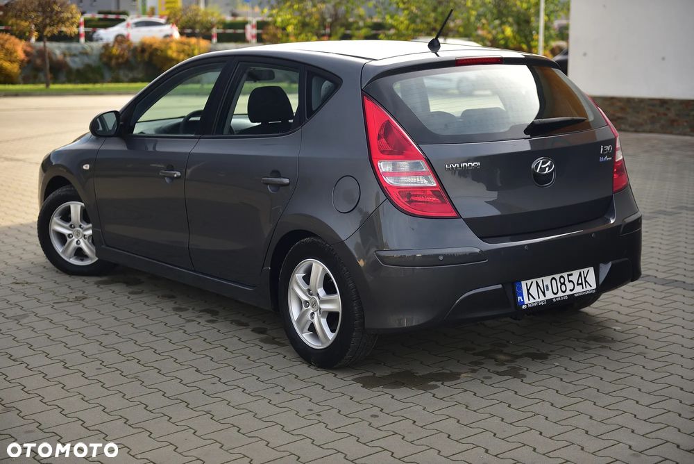 Hyundai i30 1.6 CRDi Comfort - 16