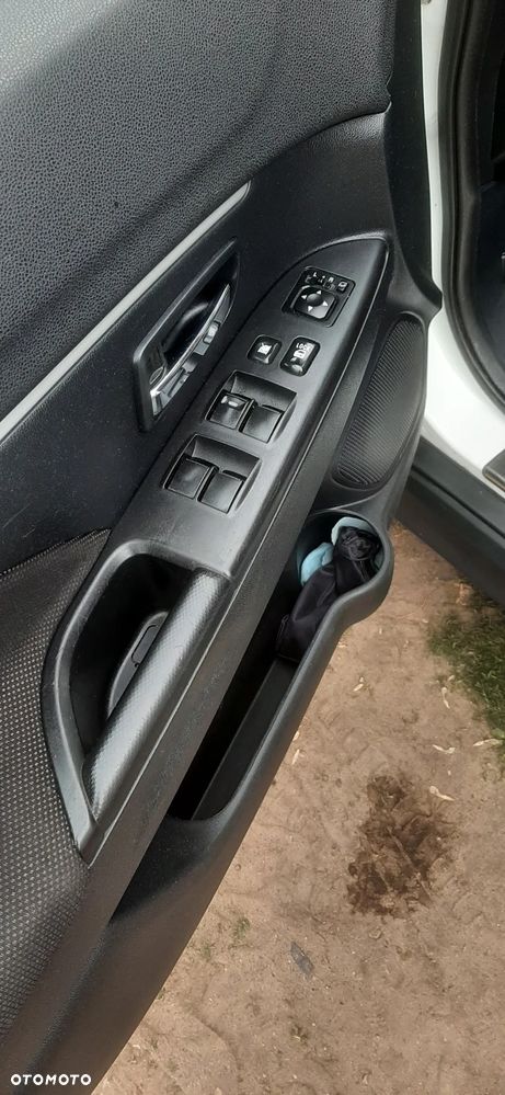 Mitsubishi ASX 1.8 DI-D 2WD Invite - 17