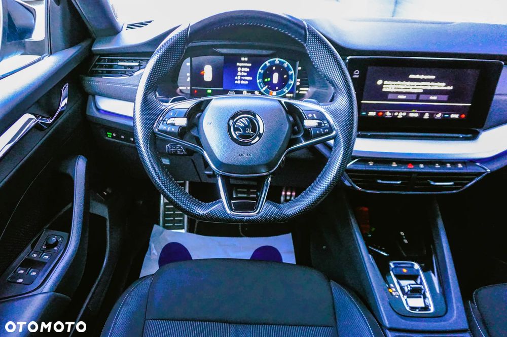 Skoda Octavia 2.0 TDI Style DSG - 35