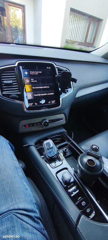 VOLVO XC90 2020 — imagine 8