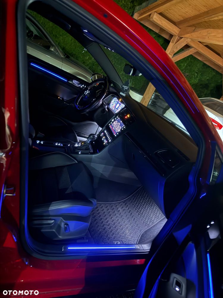 Volkswagen Golf - 35