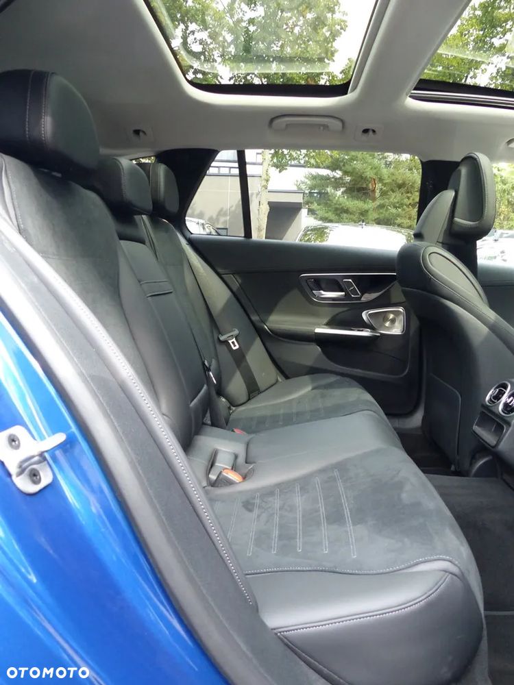 Mercedes-Benz Klasa C - 22