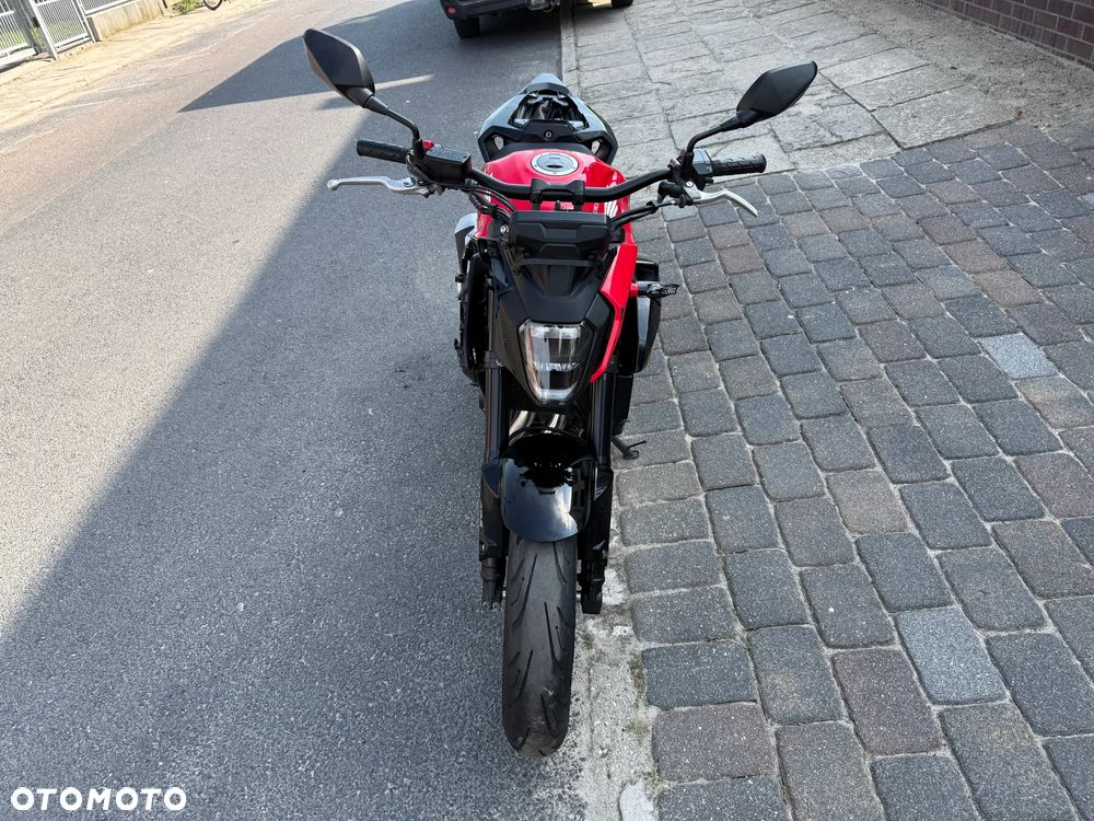 Honda CB - 2