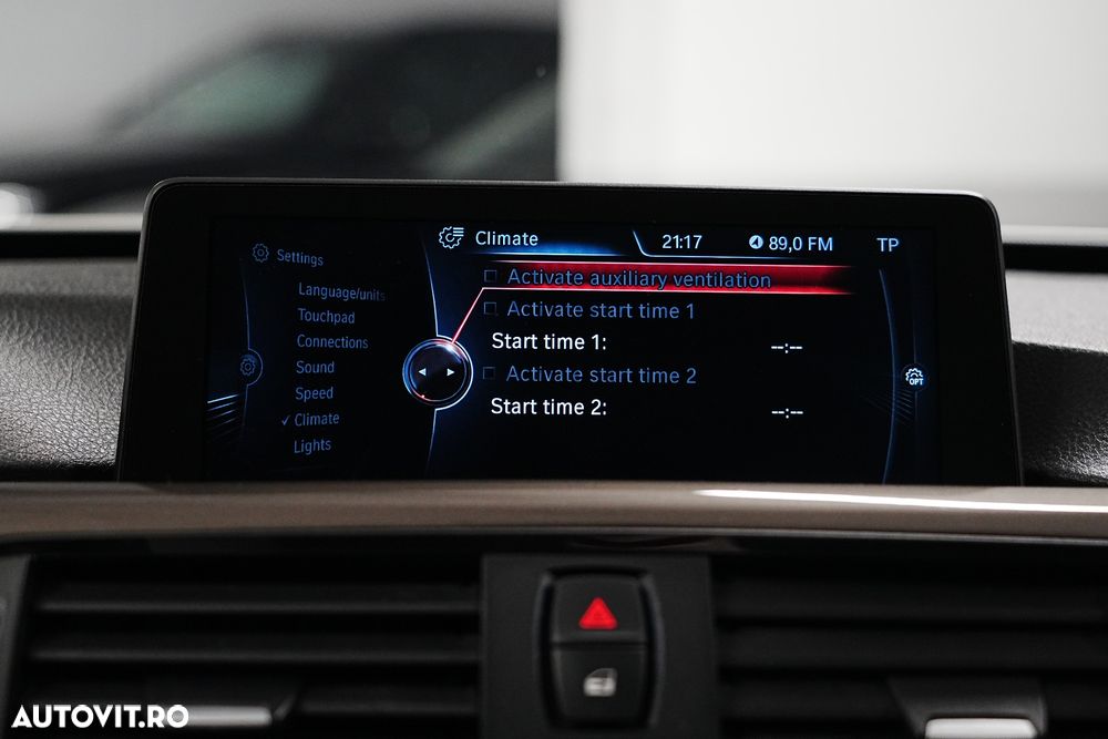 BMW Seria 3 320d Aut. Modern Line - 33