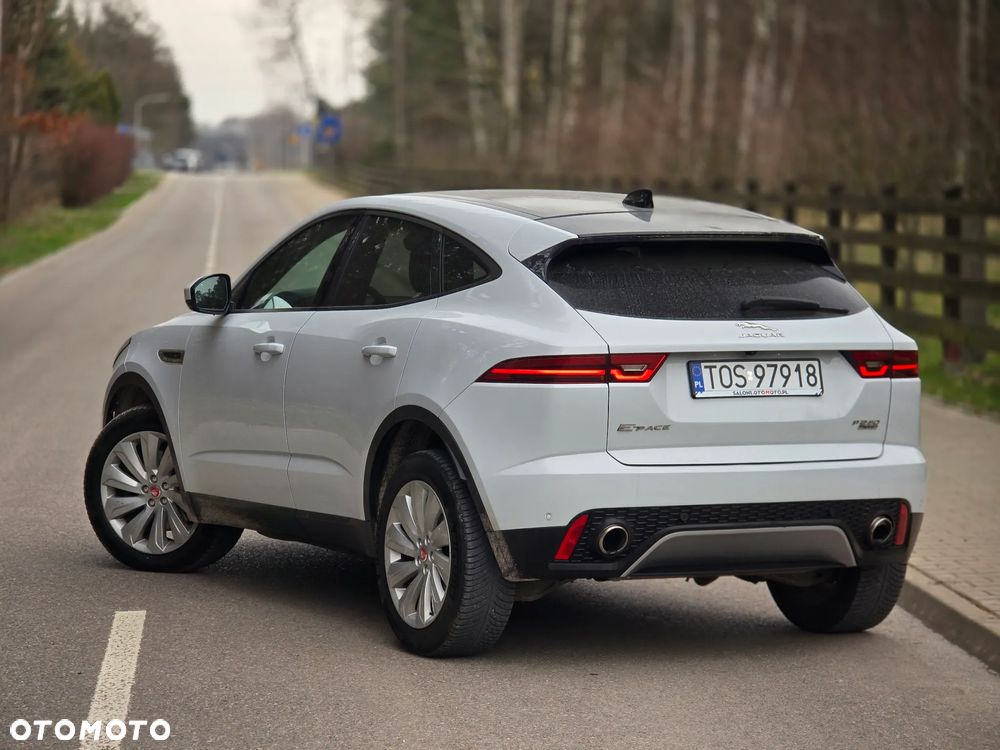 Jaguar E-Pace P250 AWD R-Dynamic - 3