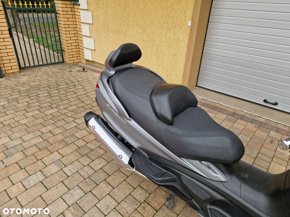 Suzuki Burgman - 7