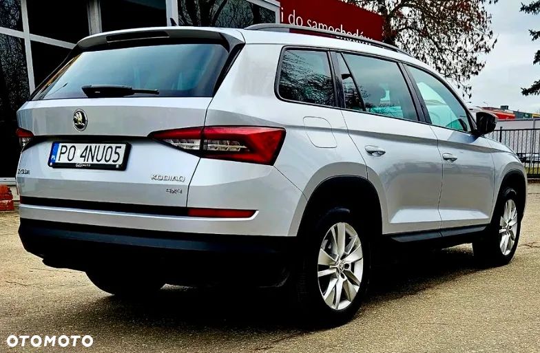 Skoda Kodiaq 2.0 TSI 4x4 Business DSG - 4