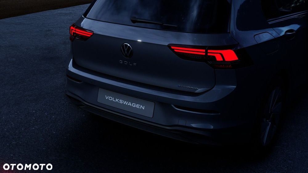 Volkswagen Golf 1.5 TSI EHybrid PHEV 150kW Life Plus DSG - 16