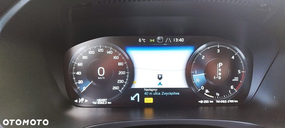 Volvo V90 D5 SCR AWD Inscription - 14