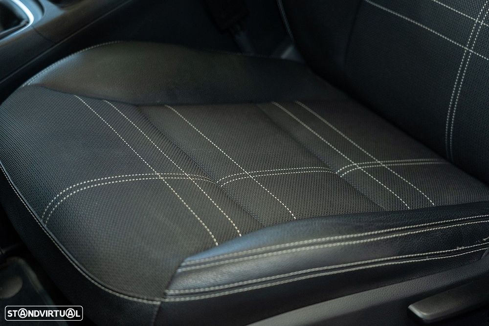 Mercedes-Benz CLA 180 CDI - 19