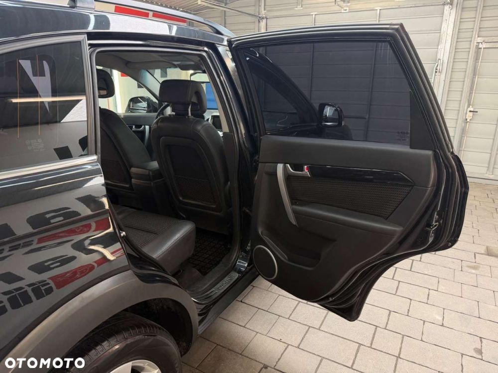 Chevrolet Captiva - 34