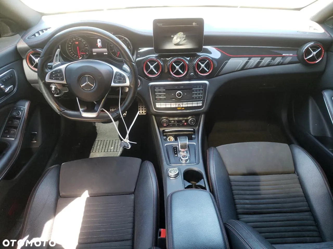 Mercedes-Benz CLA AMG 45 4Matic 7G-DCT - 10