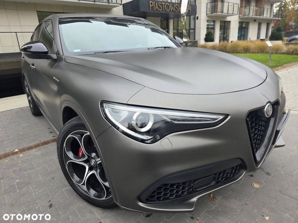 Alfa Romeo Stelvio 2022 photo 3