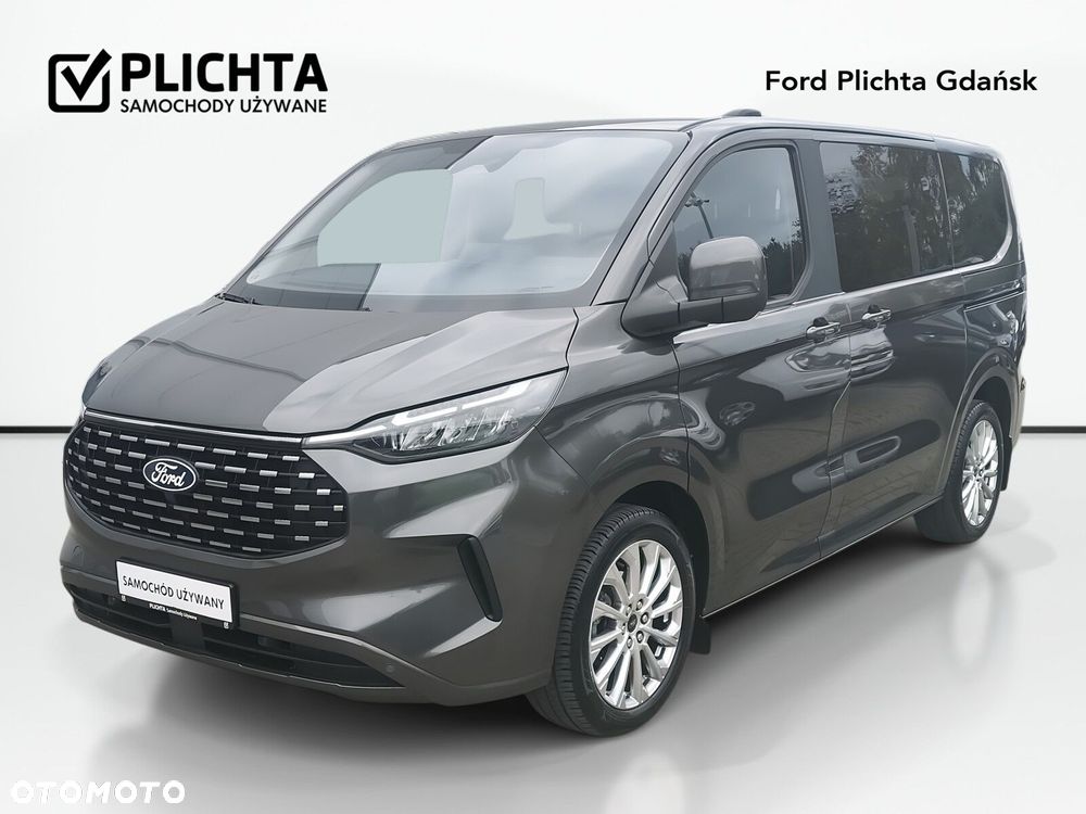 Ford Tourneo Custom - 1