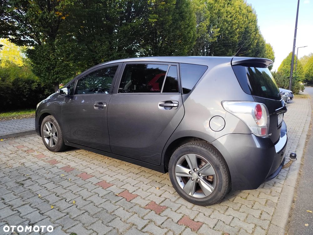 Toyota Verso 1.6 D-4D 7-Sitzer Start/Stop Skyview Edition - 11