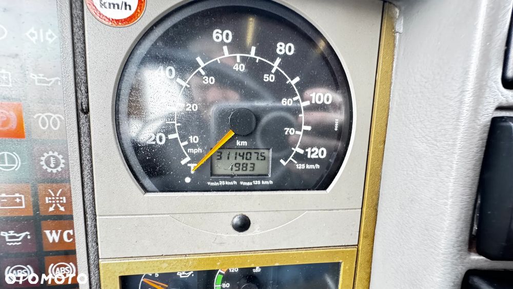 Temsa Opalin 9 / silnik MAN / KLIMA !!! /  39 miejsc / mały przebieg !!! / Cena 97000 zł netto - 19