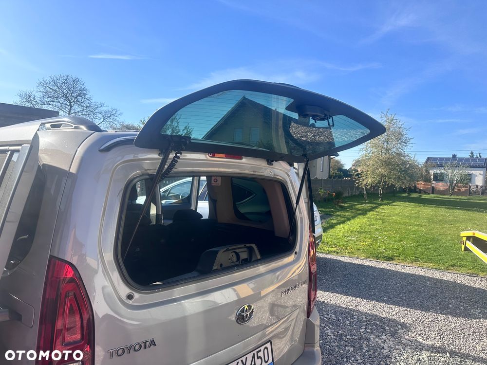 Toyota Proace City Verso 1.2 D-4T Family - 16